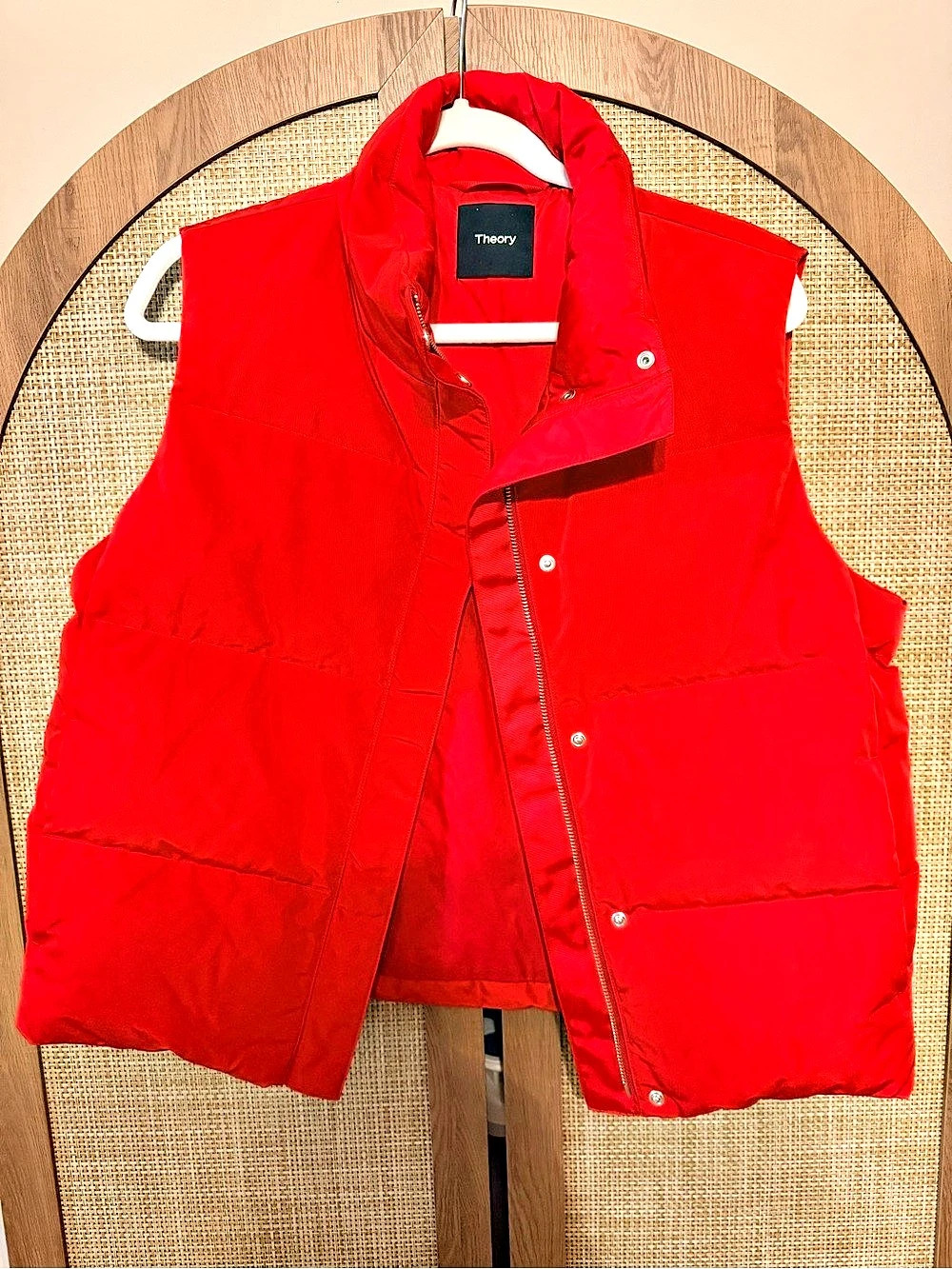 Theory Red Puffer Vest Size Medium